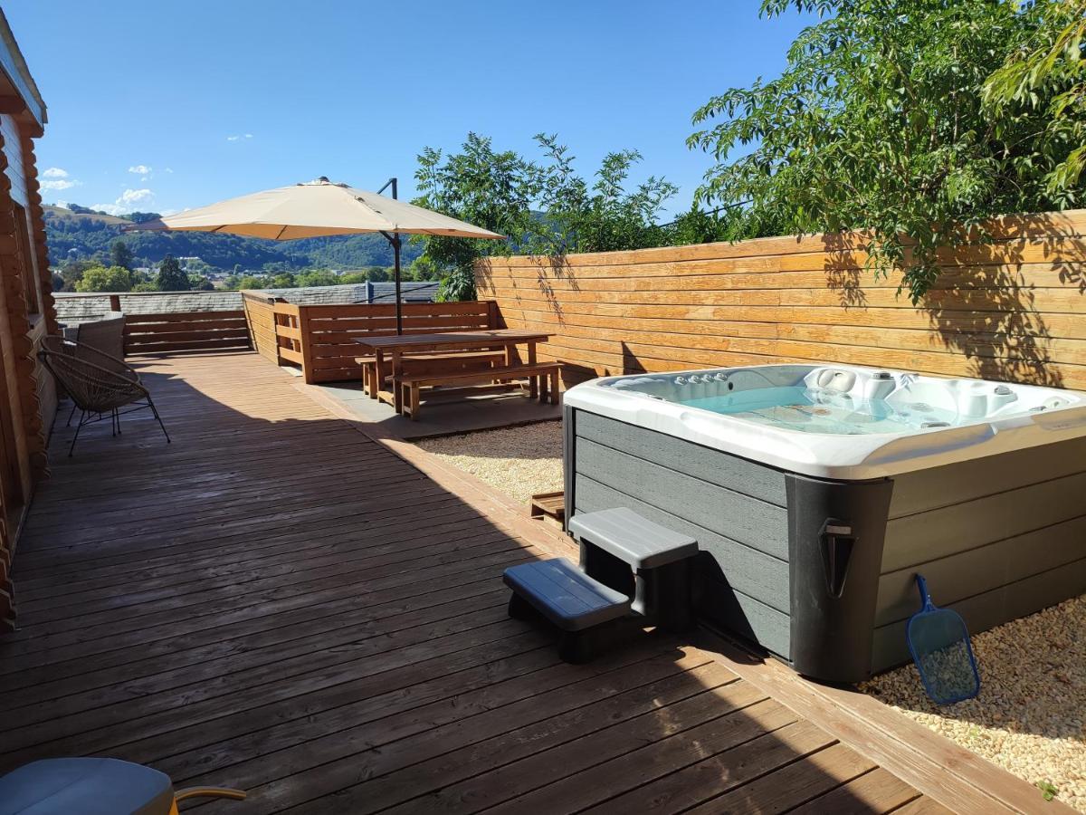 Le Jacuzzi Et Detente 4 Etoiles Appartement